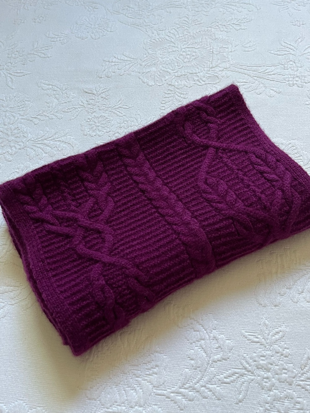 Isaac Mizrahi Live Cable Knit Plum Cashmere Infinity Scarf OS